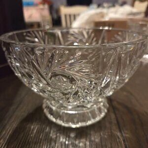 Vintage Pinwheels & Stars Pattern Clear Lead Crystal Serving Fruit Pedestal Bowl